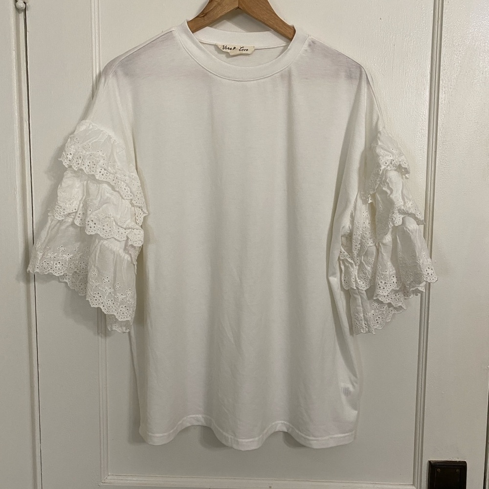 Vine & Love White Eyelet Ruffle Sleeve Tee